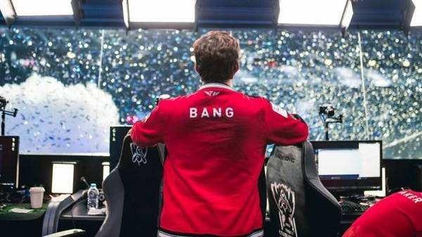 Natus Vincere 和 Eternal Fire 晋级 BLAST Open Spring 2025 决赛