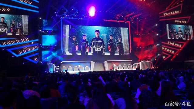 骗子利用 NiKo 的名字和深度伪造技术在YouTube上进行诈骗